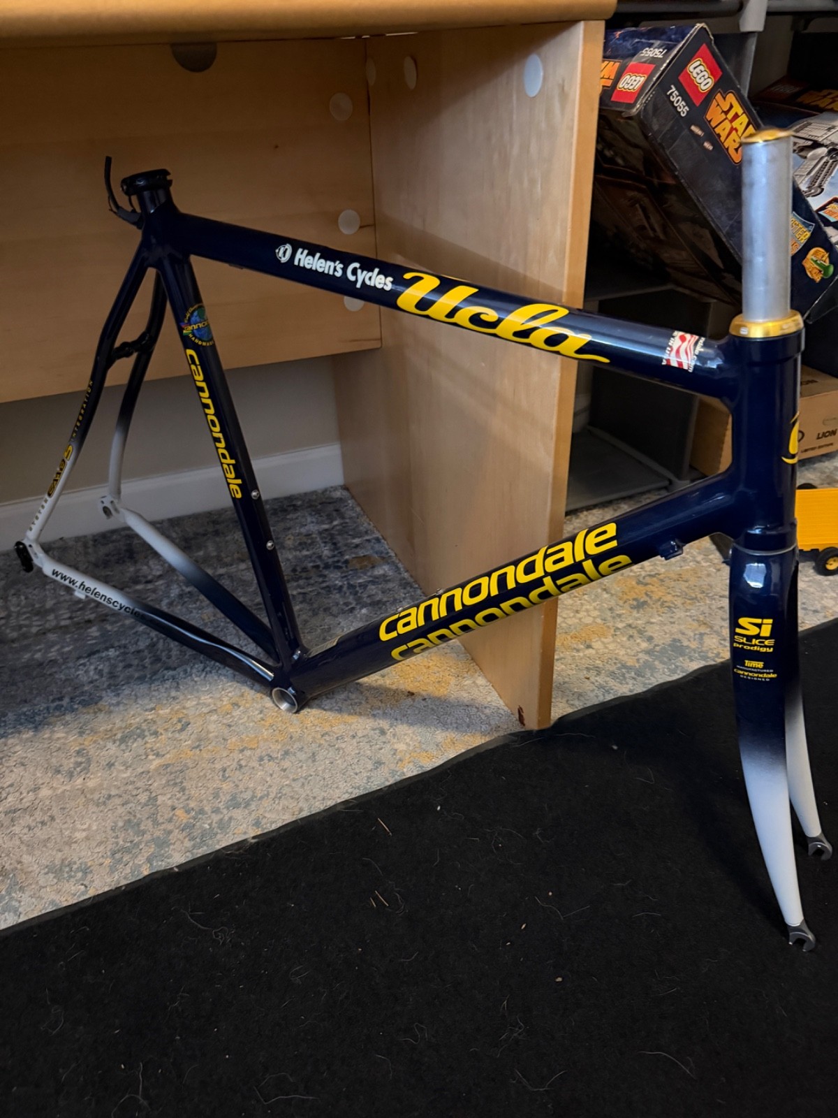 Rare 2001 Cannondale CAAD 5 56CM TEAM UCLA Helen’s Cycles Bike Frame USA Made