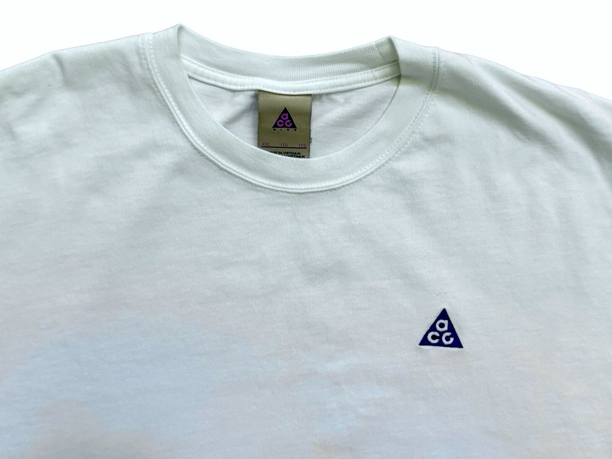 Vintage Nike ACG Embroidered Blue Logo Heavyweight White T-Shirt 