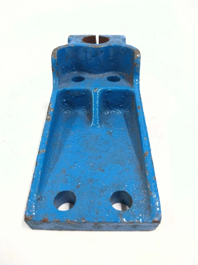 Crusader 98077, Transmission Mounting Bracket - Image 4 of 4