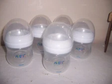 Avent  5 4 oz baby bottles no nipples