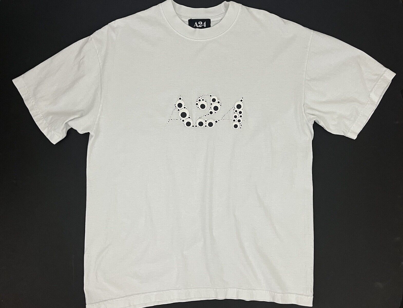 Foto 1 di 4