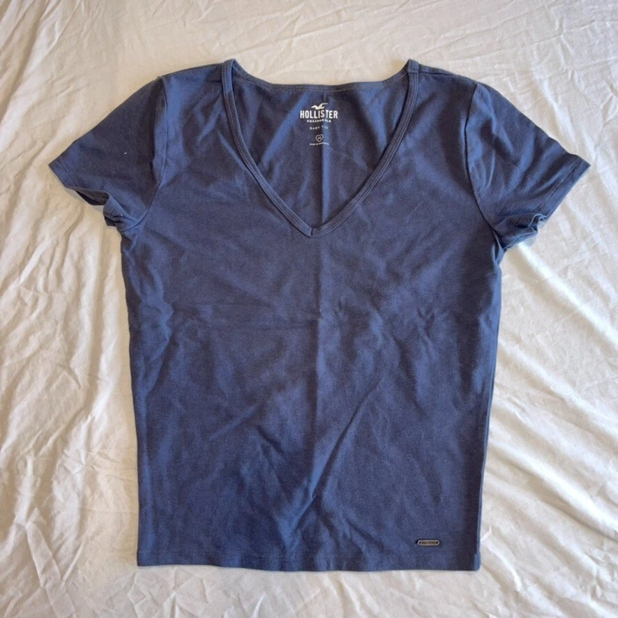 NWOT Hollister Navy Blue V-Neck Shirt Women's Size M