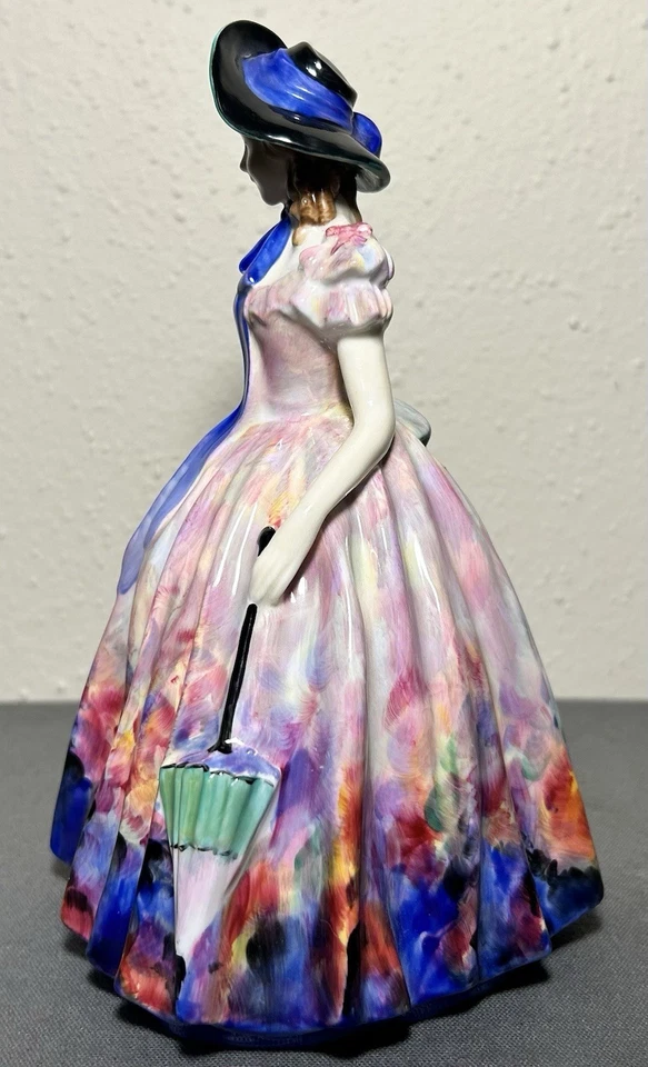 Vintage 1949-1969 Royal Doulton Porcelain Easter Day Figurine (HN 2039, Retired) - Image 3 of 4
