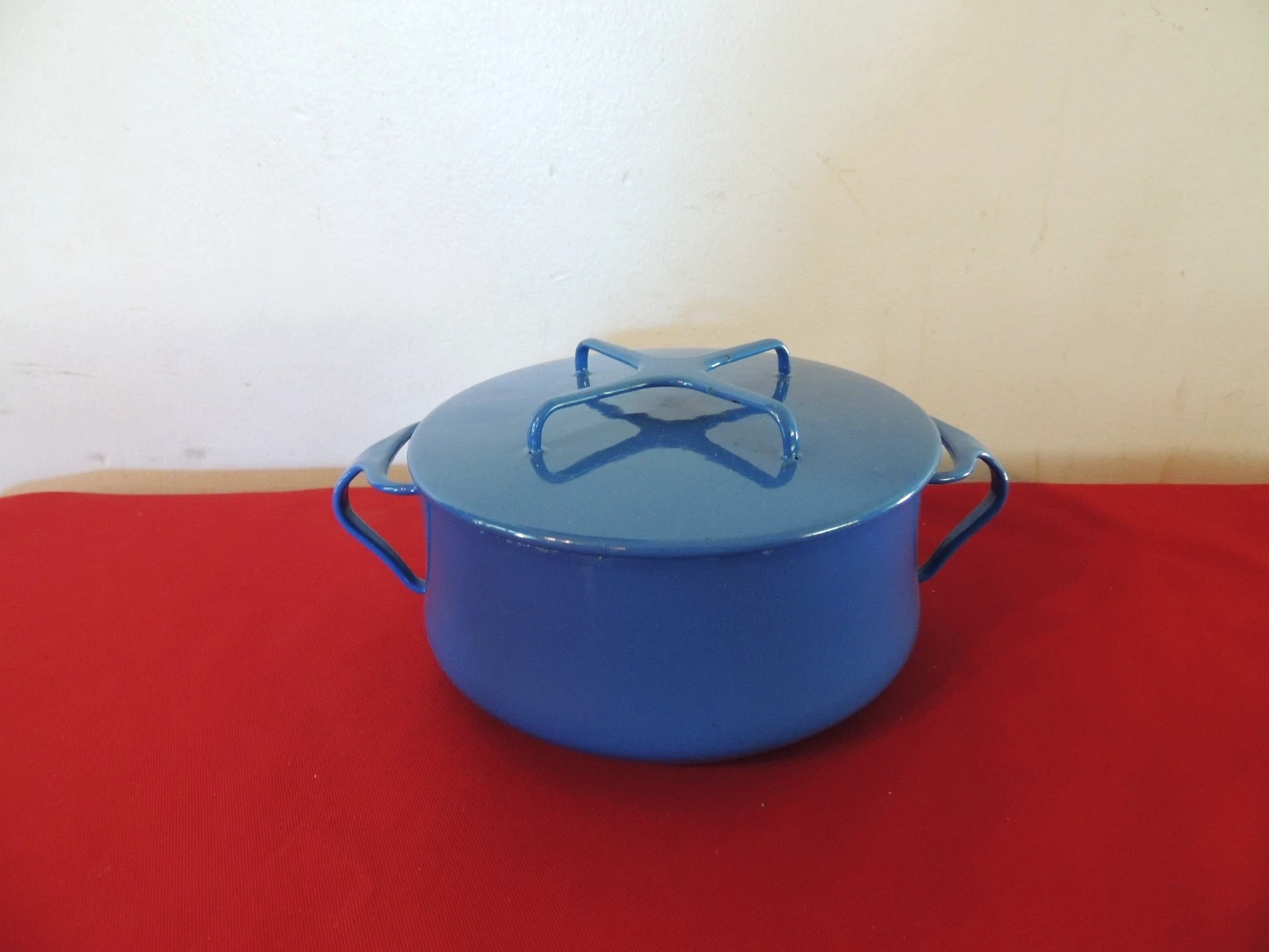 Vintage Dansk Kobenstyle Casserole Dutch Oven w Lid 2 qt Blue Enamelware MCM