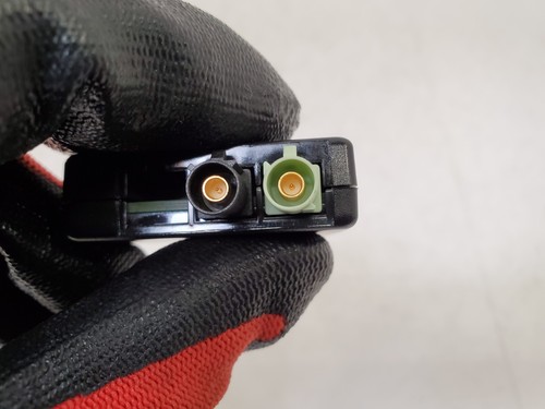 ✅ OEM BMW F22 F30 F32 F80 F82 F87 Radio Antenna Amplifier Control Module AM/FM - Picture 3 of 9