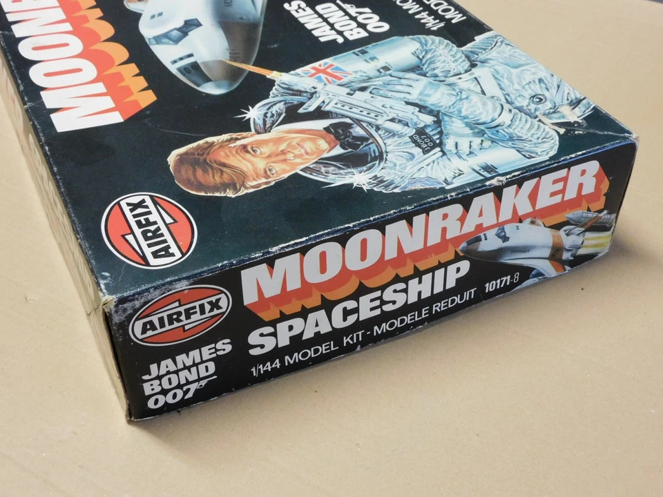 Airfix Moonraker 007 Space ship James Bond Space Shuttle 1:144 vintage kit 1979 - Immagine 3 di 4