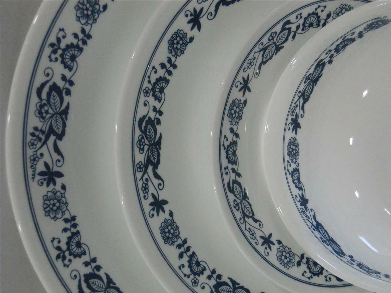 Corelle Old Town Blue Dinnerware - Thumbnail 3