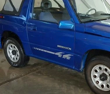 Calcomanías gráficas adhesivas SUZUKI SIDEKICK JX 4x4 Foto 2 de 4