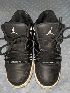 jordan flight 23 black and white