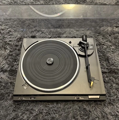 Vintage Technics sl-bd22 Turntable.Works Great!