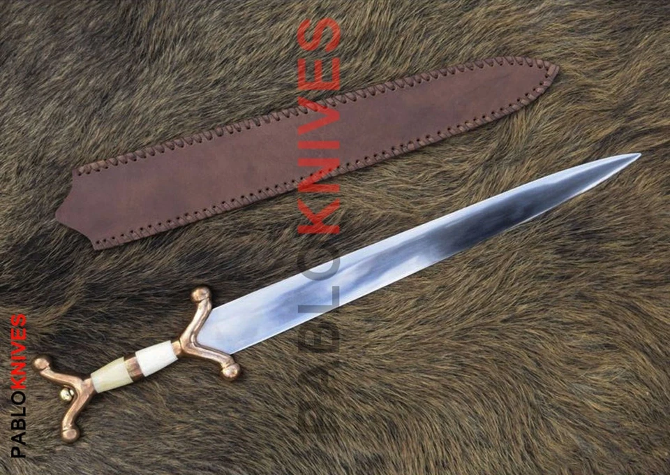 24" Hand Forged Carbon Steel Hunting Celtic Short Sword, 3rd - 2nd Century B.C. - Image 2 of 2