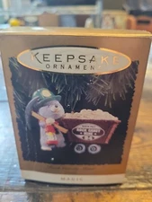 Hallmark  Christmas Tree Ornament Rock Candy Miner Light Magic Mole 94 H8