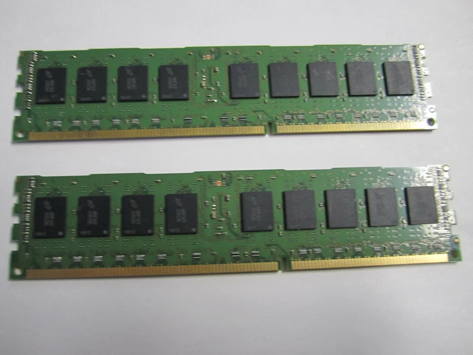 2 pcs "M" 2GB 2Rx8 PC3-10600R-9-10-BP MEMORY MODULES - Image 2 of 2
