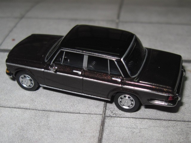 Herpa – Simca 1301 Special – Maquette Miniature 1/87 En Plastique – Couleur Cuivre Métallisé – Fabrication Allemande – Pièce De Collection