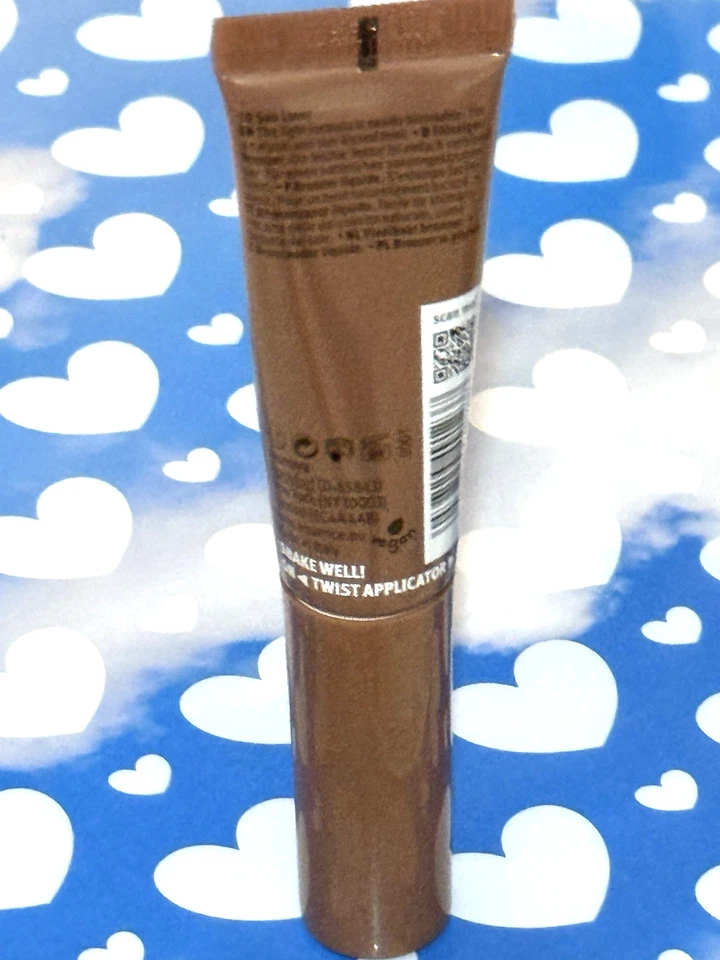 Essence Baby Got Bronze 50 SUN LOVER Lightweight Liquid Bronzer Easy To Apply - Image 3 of 4