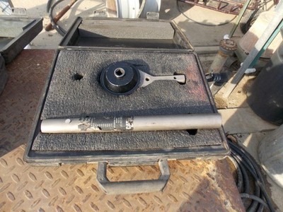 CAT 6V7820 TORQUE MULTIPLIER TOOL 1200 FOOT POUNDS 1625 NEWTON METER with case
