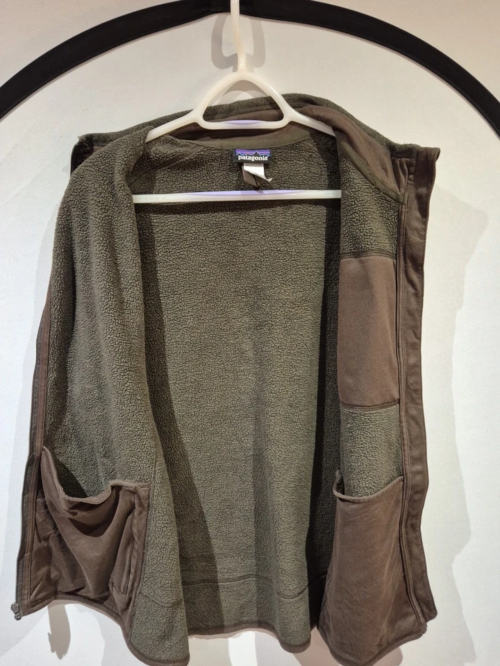 MENS PATAGONIA BETTER SWEATER FLEECE VEST SIZE XL - Image 2 of 4