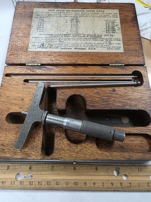 Lufkin Depth Micrometer No 513 ,Wood Box 0-3'' Plus extra 0-1 POINT  , USA MADE