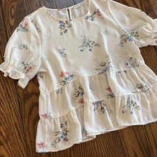 Paper Crane Women’s Babydoll Top, White Floral Size Large