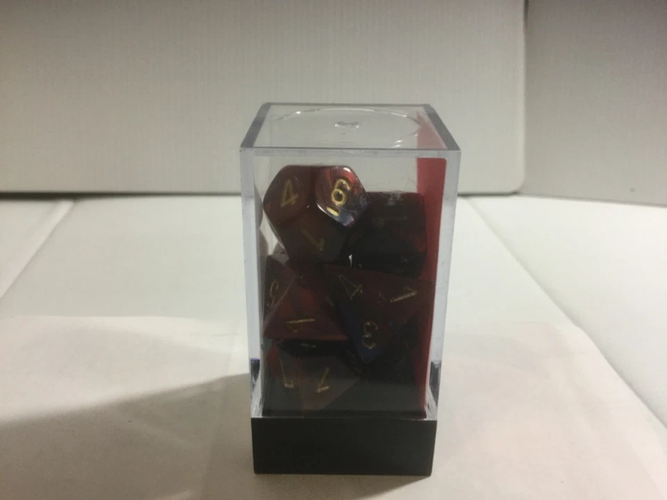 Juego de 7 dados DICE Chessex Gemini AZUL/ROJO mármol brillante d20 d10 d6 26429 Foto 4 de 4