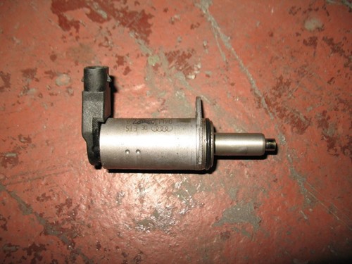 Original Audi TT 8J Roadster Verstelleinheit A8284 06h103697a