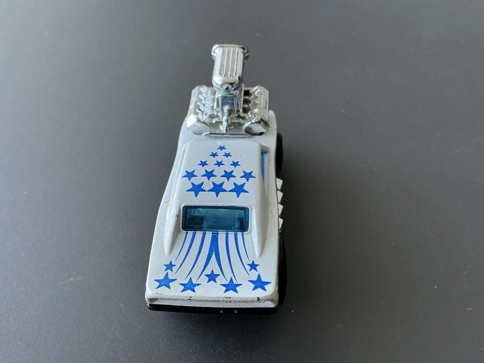 Vintage 1978 Matchbox Superfast Cosmic Blues No. 26 White/Blue Hong Kong - Image 4 of 4