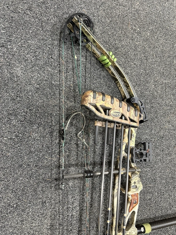 Arco composto Hoyt XT 2000 - Imagem 2 de 4