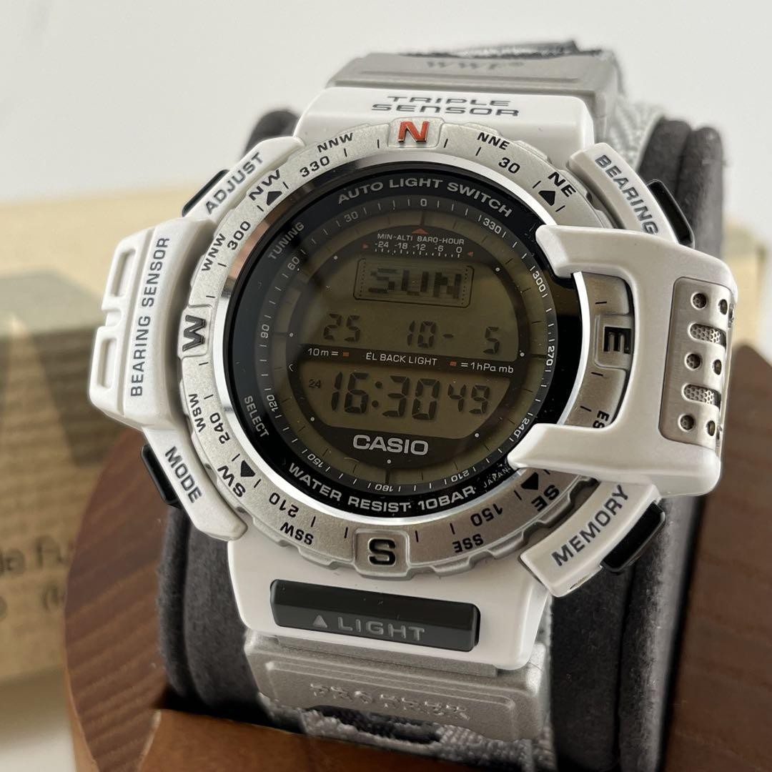 カシオ プロトレックPRT40WWJ WWF限定モデル
