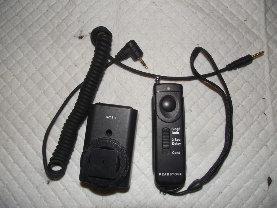 FreeWave Wireless Remote Shutter Release RW-C1 FOR CANON & PENTAX DIGITAL - Image 2 of 4