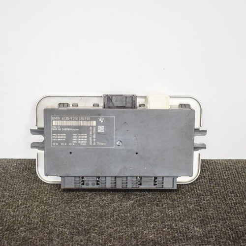 BMW 5 F11 530d Fußraumbeleuchtung Steuergerät Steuergerät 284097-4305300 9250455 2011