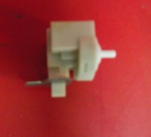 Waschmaschine HOOVER WDXOC485A-80 DRUCKSCHALTER