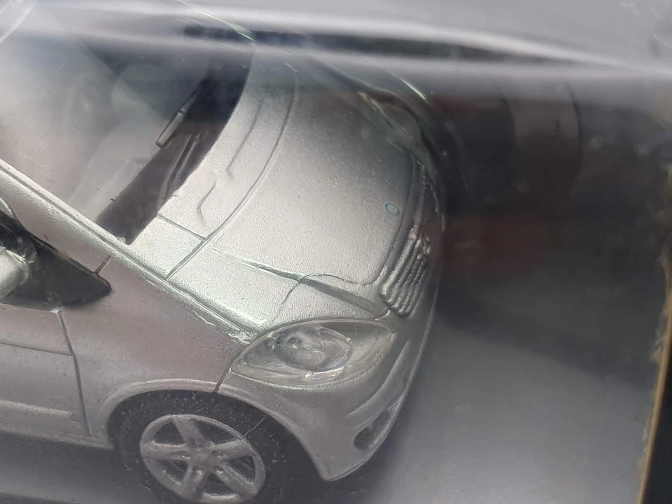 Mercedes Benz Classe A 2a serie New Ray 1/43 - Immagine 2 di 4