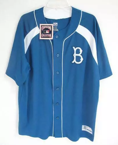 Majestic Jackie Robinson Brooklyn Dodgers White Cool Base Cooperstown Collection Player Jersey Size: Medium