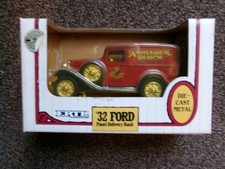 Ertl 1932 Ford Panel Delivery Truck Bank Anheuser Busch 1/25