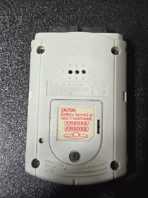 Authentic Sega Dreamcast White VMU Visual Memory Card Unit!