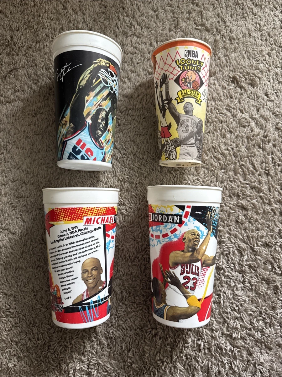 Basketball Chicago Bulls Original Vintage Sports Cups & Mugs for