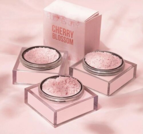 !! RARE !! Huda Beauty CHERRY BLOSSOM Easy Bake Setting Powder - 2g