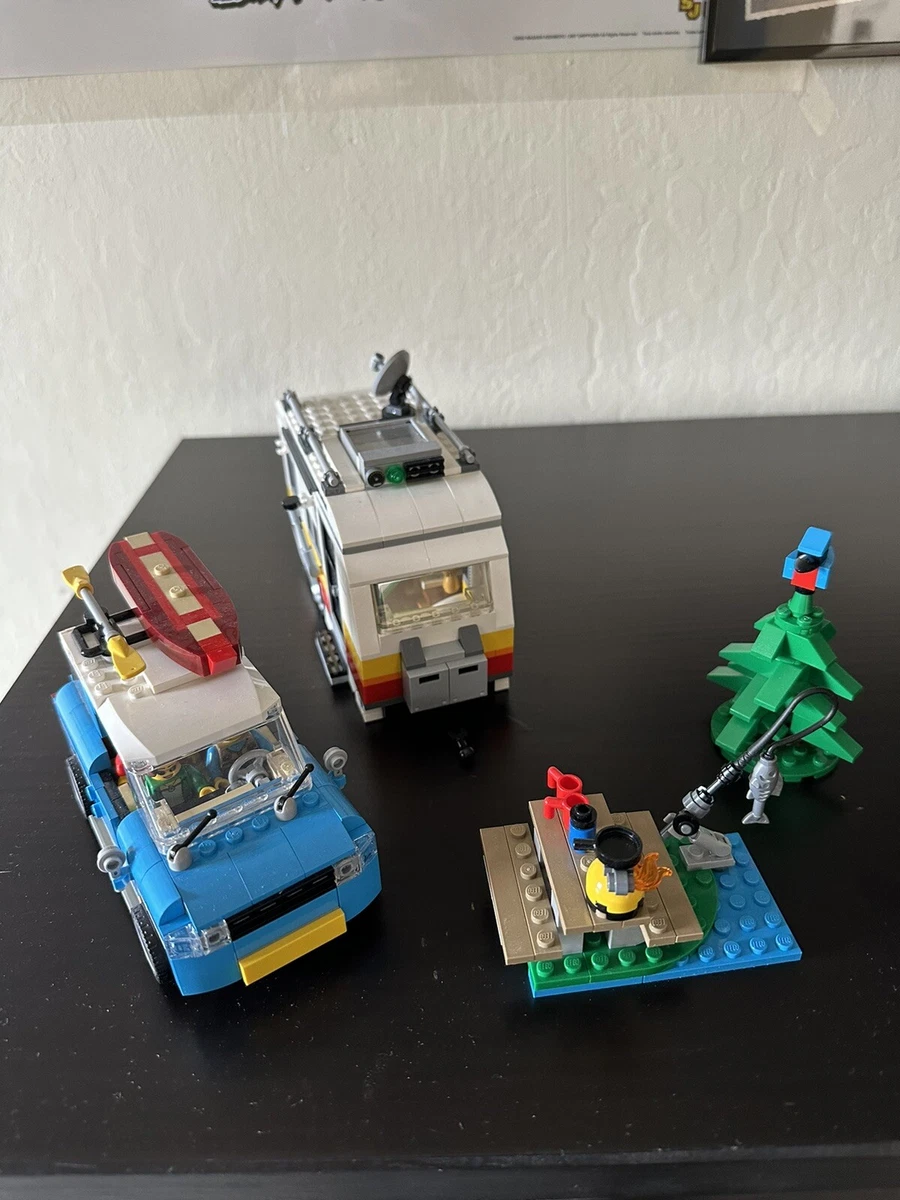 LEGO Creator 3 in 1 Caravan Family Holiday 31108 USED 98