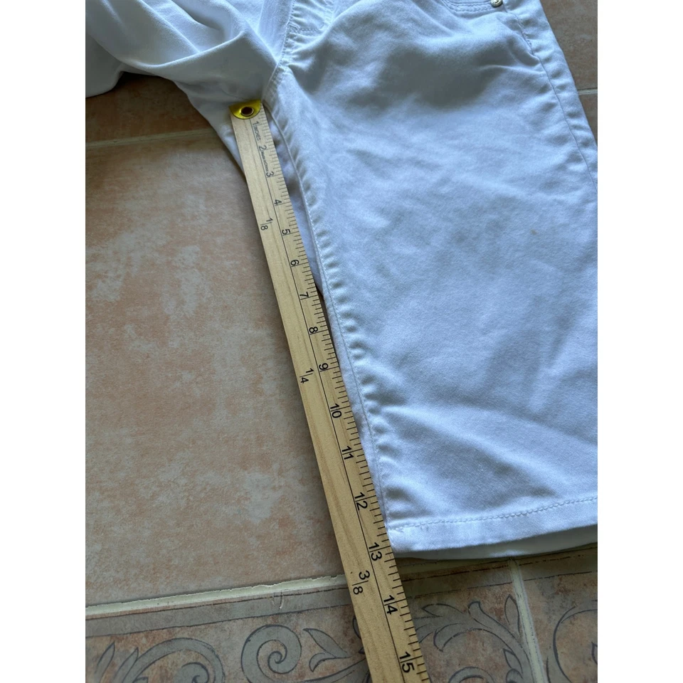 Celebrity Pink Maternity  capri  size M - Image 4 of 4