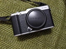 Fujifilm X-A2 16MP APS-C -175°Tilt LCD, Selfies & Landscapes,Ideal for Beginners