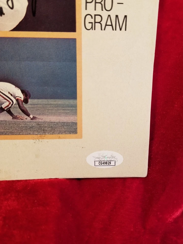 1977 Mark Fidrych The Bird ROOKIE Signed Detroit Tigers Program Scorebook 70s - Image 3 of 4