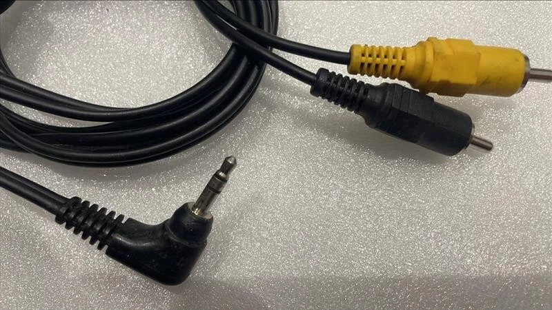 RCA Cable Standard Video Audio 3.5-mm Jack Male Adapter Cable - Image 2 of 3