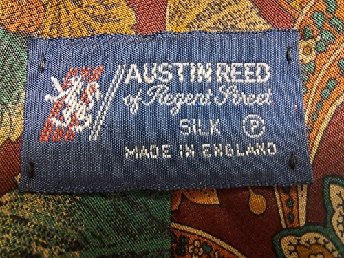 Cravatta vintage Austin Reed of Regent Street Inghilterra paisley di seta 57 in 3,7 da uomo - Foto 7 di 7