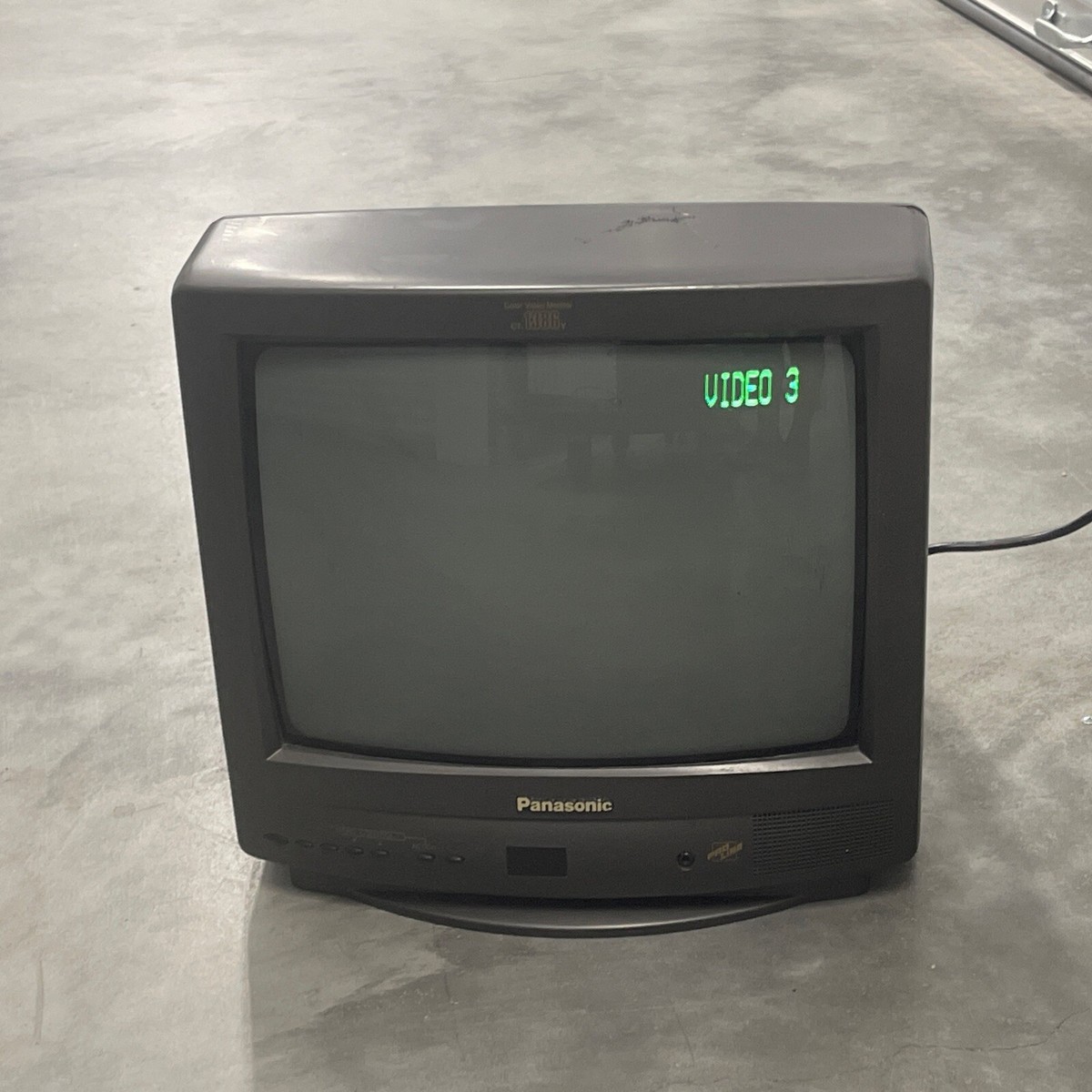 テレビ Panasonic s-l1200.jpg