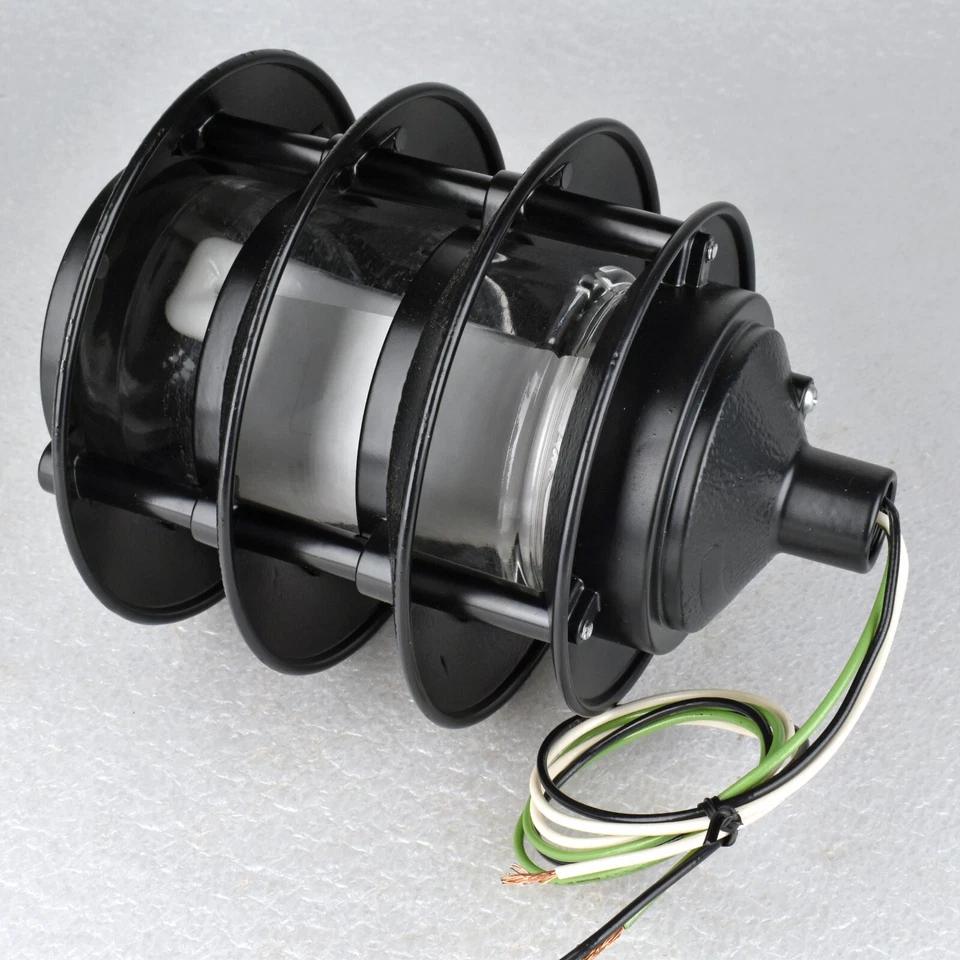 Adjusta-Post Outdoor 4-Tier Black Metal Pagoda Path Light Fluorescent 100W NOS - Image 4 of 4