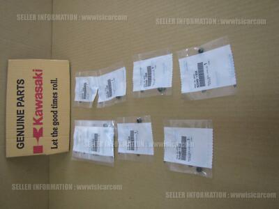 Kawasaki Zrx400 Zrx-2 Zr400e Oil Seal Set Valve Guide 92049-1308