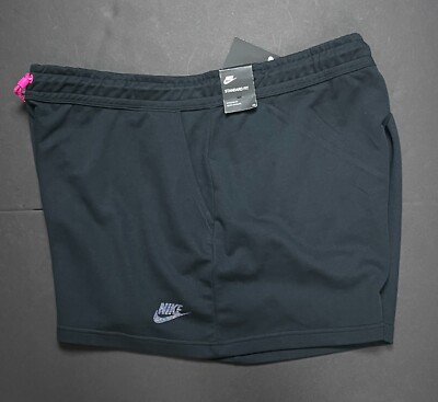 nike icon clash training shorts