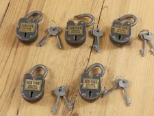 5 New York Insane Asylum Cast Iron Working Locks Keys Rusty  SMALL SIZE RESELL