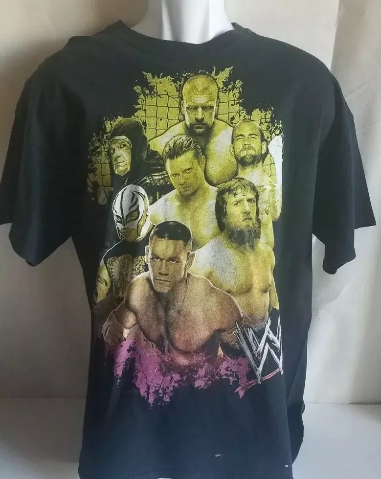 Vintage wwe hotsell shirt