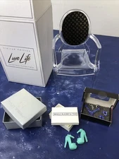 Integrity Fashion Royalty Doll Luxe Life 2018 Convention Chair Jewelry NRFB #u B